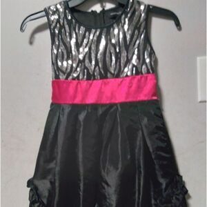 HEAVENLY CUTIES girls black dress size 8